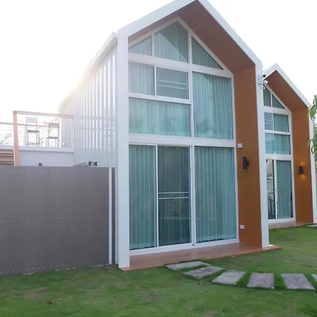 Baan Suan Madam บ้านสวนมาดามวังน้ำเขียว Exterior photo