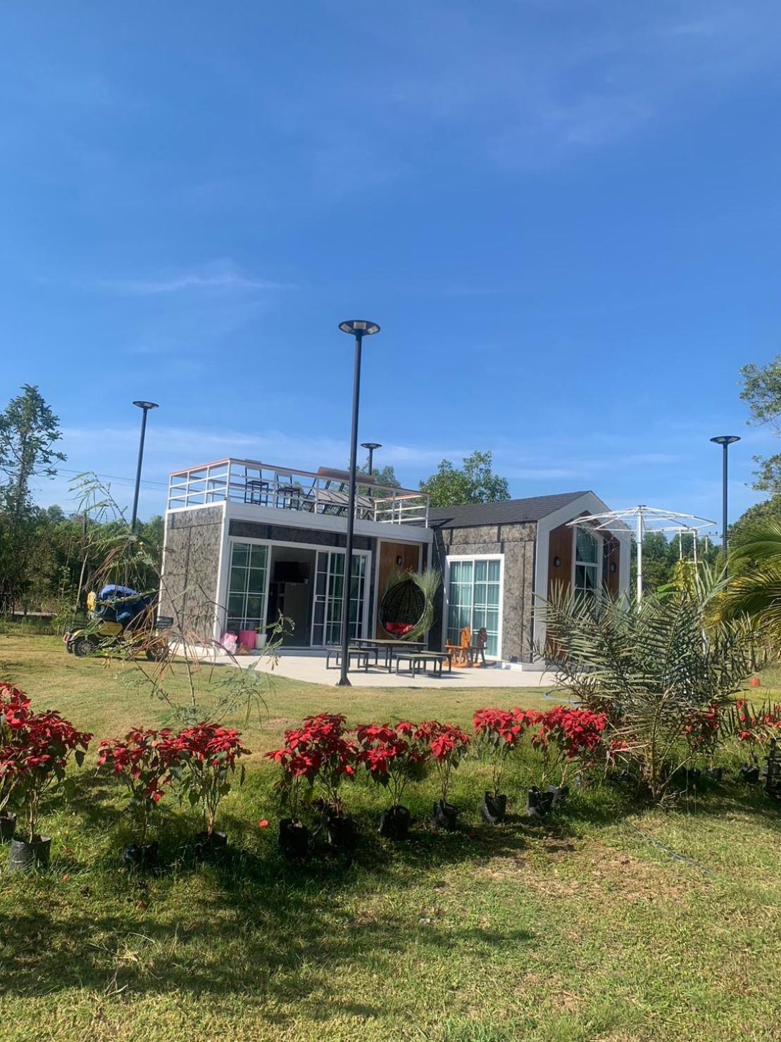 Baan Suan Madam บ้านสวนมาดามวังน้ำเขียว *
