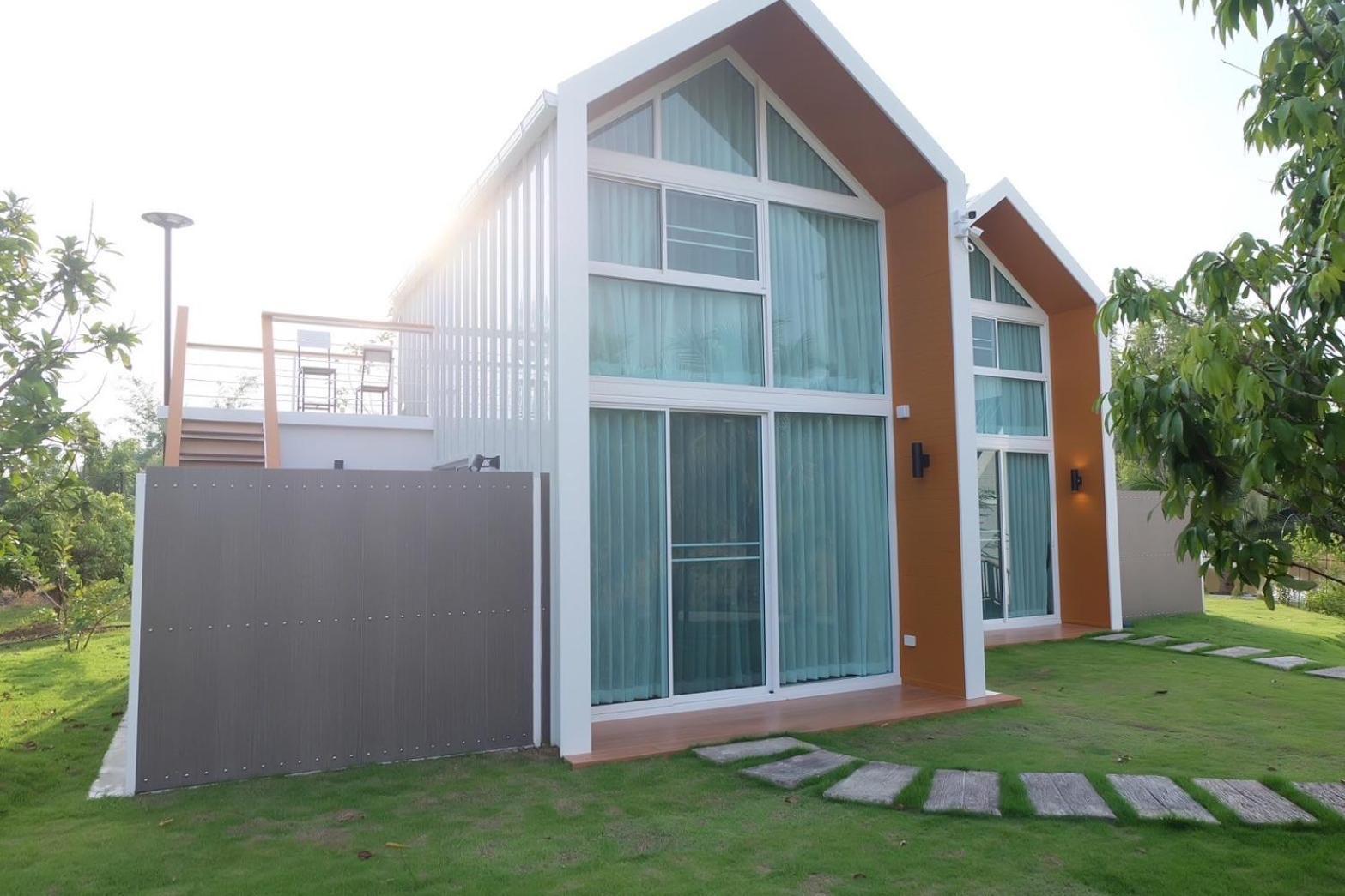 Baan Suan Madam บ้านสวนมาดามวังน้ำเขียว *